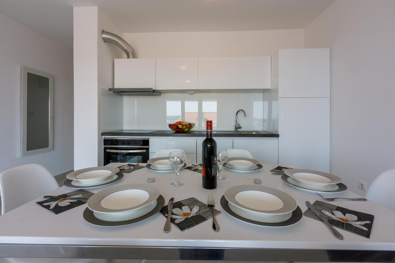 Apartmani Ilicevic Crikvenica Eksteriør bilde